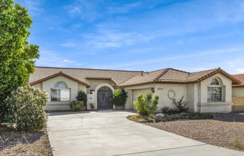 8571 Warwick Dr, Desert Hot Springs, CA 92240-1125