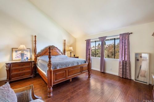 7315 Singingwood Dr, Anaheim CA 92808-1701 exterior