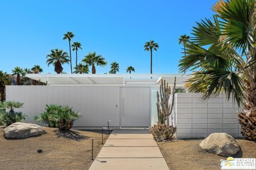1525 Avenida Olancha, Palm Springs, CA 92264-8577