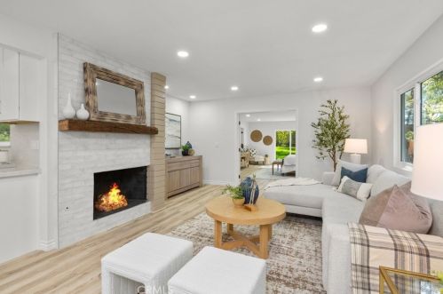 10272 Shadyridge Dr, Santa Ana CA  92705-1567 exterior