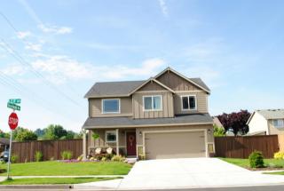 101 Leif Dr, Kelso, WA 98626-1768