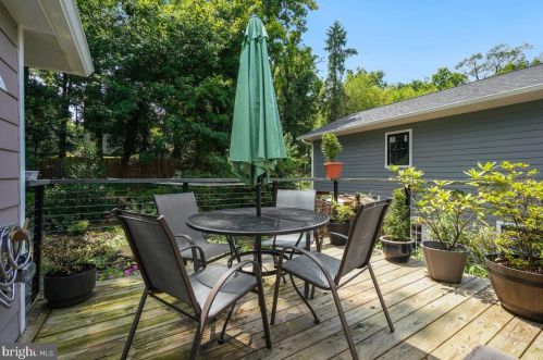 6710 Westmoreland Ave, Silver Spring MD 20912-4406 exterior