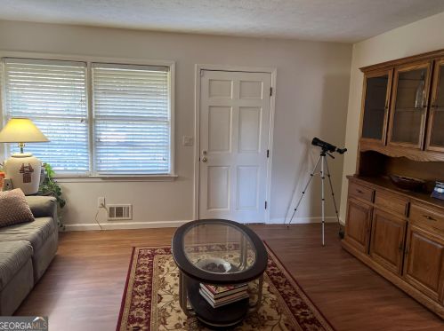 743 Oakdale Dr, Forest Park, GA 30297-3069