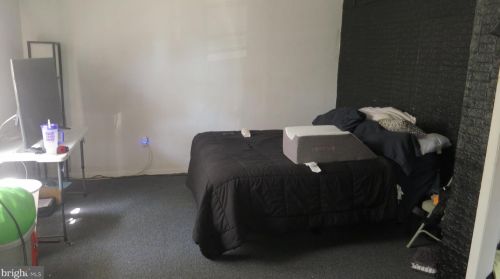 107 Hermitage Ave, Trenton NJ  08618-5509 exterior