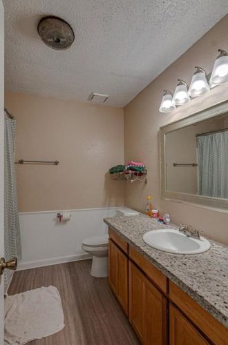 7721 Westcliff St, North Richland Hills TX 76179-4633 exterior