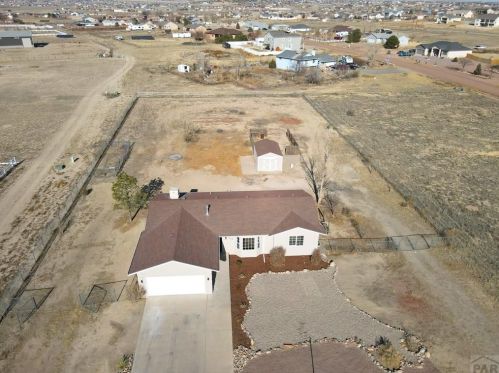 1453 Caida Del Sol Dr, Pueblo CO  81007-4079 exterior