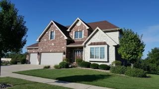 13056 Waterford Dr, Lemont, IL 60439-2763