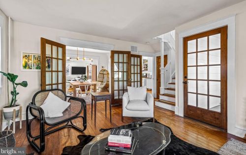 24 Evergreen Ln, Tavistock NJ  08033-1202 exterior