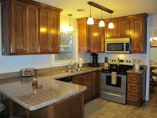1120 Valmire Dr, Chesapeake, VA 23320-4732