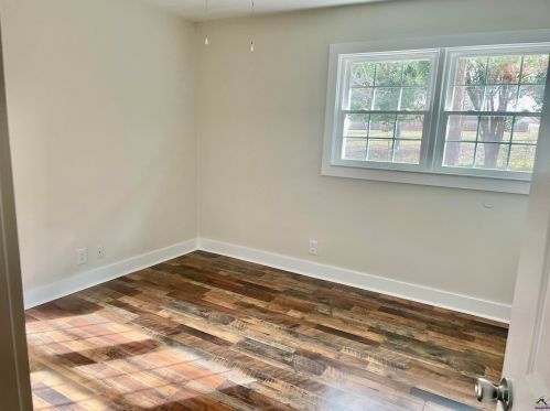 109 Stratford Dr, Warner Robins GA  31088-4231 exterior
