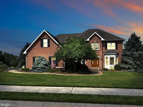 2814 Dewberry Rd, York, PA 17404-6616