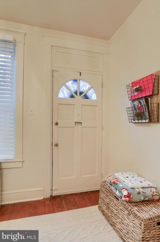 414 Orange St, Lancaster PA  17603-3752 exterior