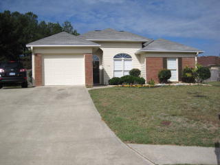 7130 Vinings Ct, Columbus, GA 31907-5772