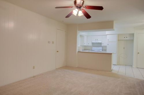 7530 Brentcove Cir, Dallas TX  75214-1807 exterior