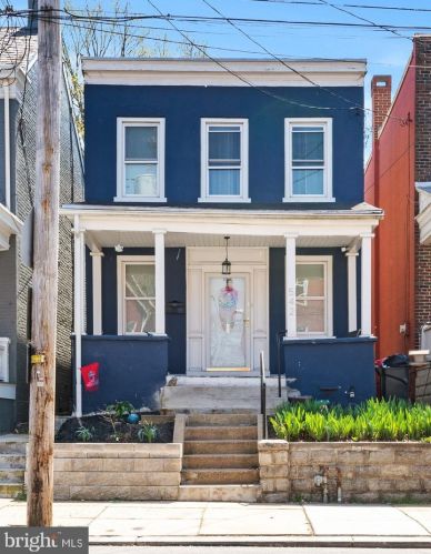 542 Orange St, Lancaster PA  17603-3669 exterior