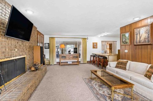 2410 Spruce Ave, Estes Park CO exterior