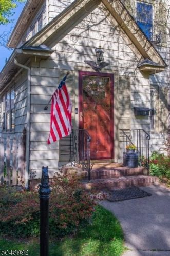 134 Washington Ave, Morristown, NJ 07960-5629