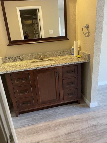 5500 Willow Cir, Fort Worth TX  76112-1952 exterior