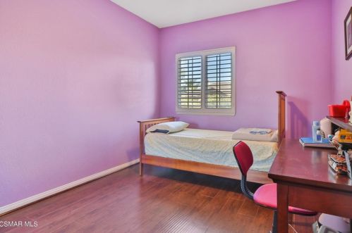 735 Eisenhower Way, Simi Valley CA 93065-8361 exterior