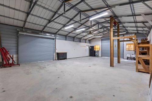 111 Butlers Ct, Conroe TX  77385-7906 exterior