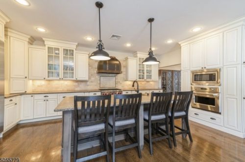 3 Farmstead Ct, Dover NJ  07869-3501 exterior