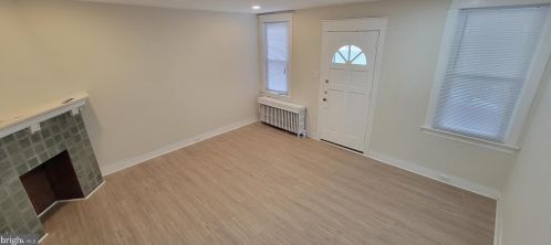 5536 4th St, Philadelphia, PA 19120-2825