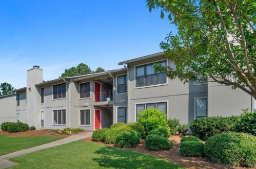 1490 Branch Dr, Tucker, GA 30084-1278