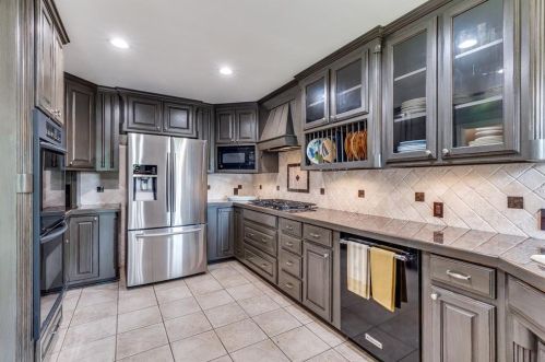 6409 Waverly Way, Fort Worth TX  76116-5404 exterior