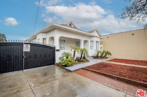 734 Adams St, Glendale CA 91206-2502 exterior