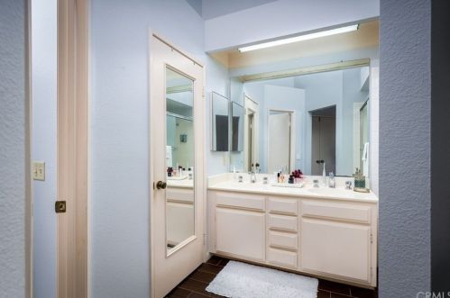 6031 Hackamore Ln, Anaheim CA  92807-4870 exterior