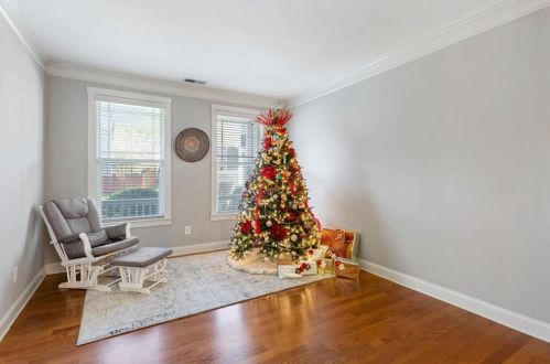 2077 Hatteras Way, Atlanta GA  30318-1085 exterior