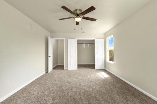 4720 Evening View Dr, Granbury TX  76048-6488 exterior