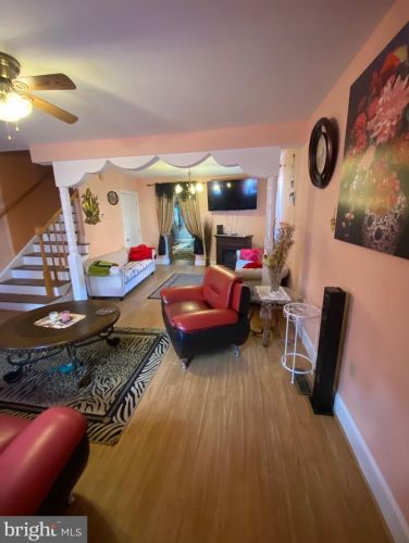 125 North St, Carlisle PA  17013-2431 exterior