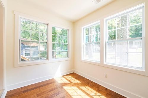 674 Charlotte Pl, Atlanta GA  30318-6375 exterior