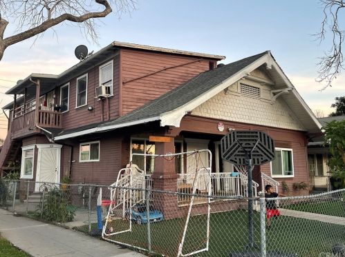601 Sycamore St, Santa Ana, CA 92701-4189