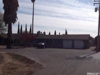 9774 New Hope Rd, Galt, CA 95632-8891