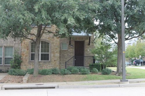528 Tuscan Dr, Irving, TX 75039-4162