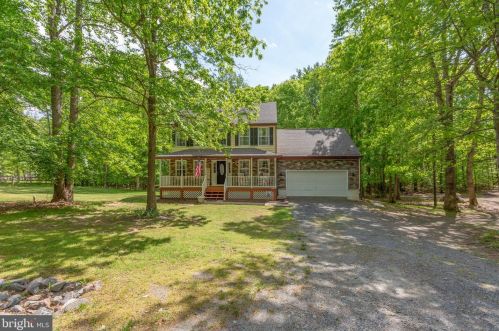 10240 Edenton Rd, Partlow, VA 22534-9639