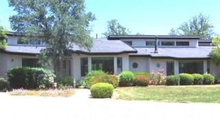 8644 Whispering Oaks Rd, Redding, CA 96002-9243