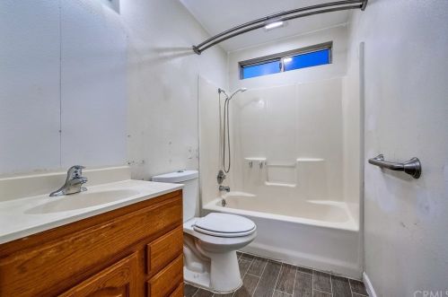 1283 13th St, Upland CA 91786-2966 exterior