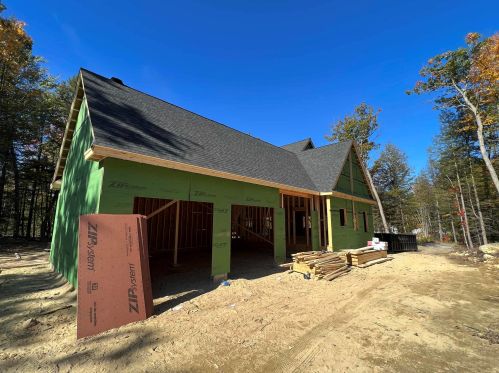3 Dutton Cir, Mount Vernon, NH 03057-1204