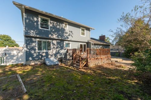 13 Logan Rd, Nashua, NH 03063-2213