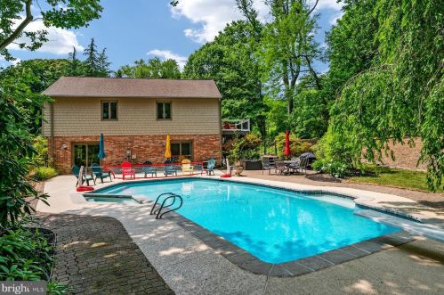 1331 Argyll Dr, Arnold MD  21012-2102 exterior