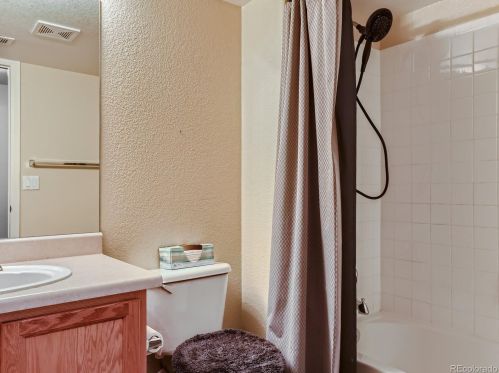 1415 Dayton Ct, Denver CO  80247-7338 exterior