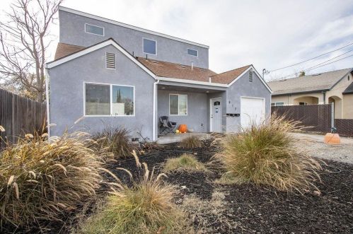 612 Oregon St, Manteca, CA 95337-5432