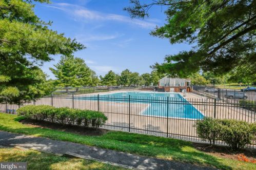 14947 Dinsdale Dr, Silver Spring MD exterior