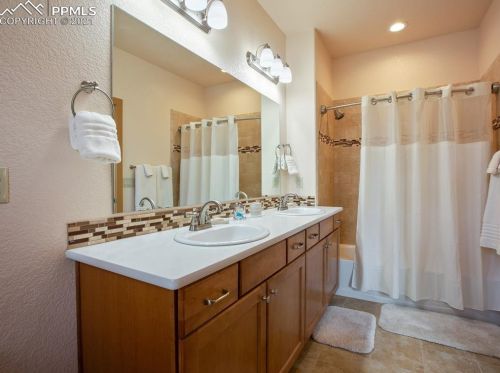 331 Panther Ct, Woodland Park CO exterior