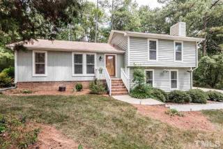 4112 Cobblestone Pl, Durham, NC 27707-5513