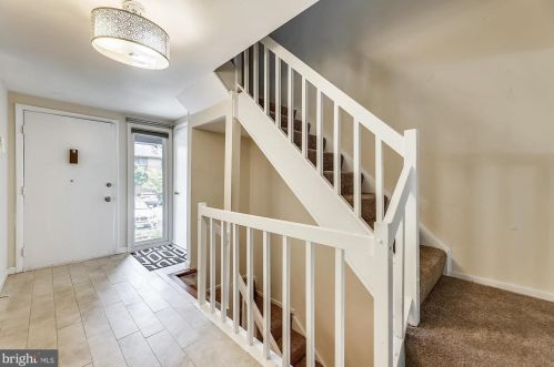 8548 Gwynedd Way, Springfield VA  22153-3421 exterior