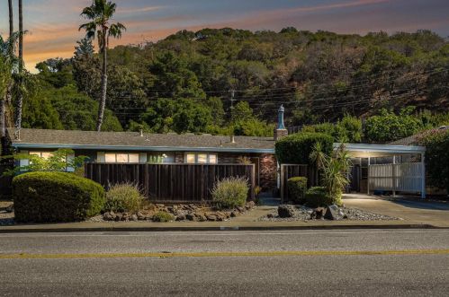 2901 Brittan Ave, San Carlos, CA 94070-3520